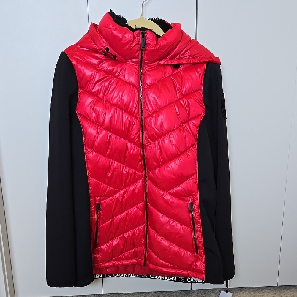 NWT Calvin Klein Red and Black Puffer Jacket